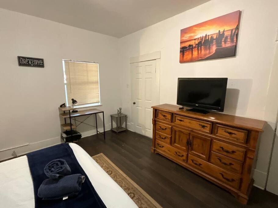 Apartment Beautiful Bishop Arts 2 Bedroom Dallas